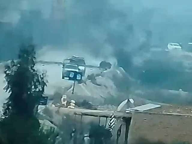 vehicle explosion in peshawar photo express vehicle explosion in peshawar photo express