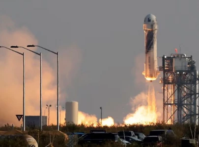 bezos blue origin launches first crew to edge of space since 2022 grounding bezos blue origin launches first crew to edge of space since 2022 grounding