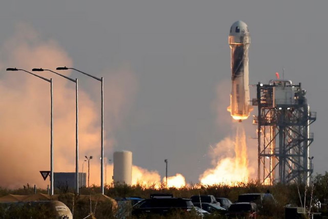 bezos blue origin launches first crew to edge of space since 2022 grounding bezos blue origin launches first crew to edge of space since 2022 grounding