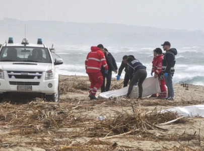 italy migrant boat wreck two pakistanis arrested for trafficking italy migrant boat wreck two pakistanis arrested for trafficking