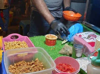 karachi s ramazan flavours delight citizens karachi s ramazan flavours delight citizens