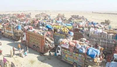 afghan refugees along with their belongings on trucks await deportation to afghanistan near the chaman border crossing photo afp