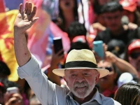 brazilian president luiz inacio lula da silva s campaign has accused meta of suppressing his social media posts ahead of a runoff election vote photo afp