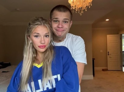 twitch streamer jynxzi reveals stalking other girls led to breakup with breckie hill