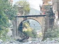 central bridge at alpuri the headquarters of shangla photo express