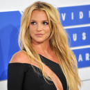 britney spears latest public appearance raises red flags for family and fans