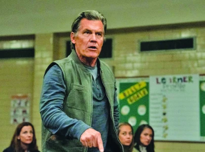 brolin finds a cure for streaming fatigue in weapons brolin finds a cure for streaming fatigue in weapons