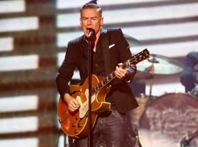 bryan adams turns concert into political moment for palestine
