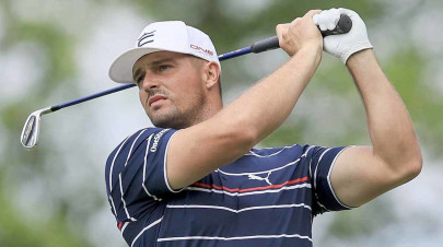 liv pga to compromise in time de chambeau liv pga to compromise in time de chambeau