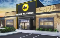 buffalo wild wings hit with 5 million lawsuit after alleged racial slur on receipt
