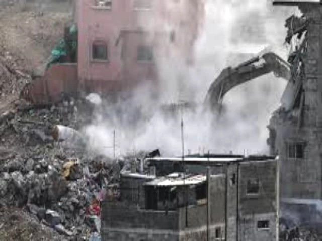 Israel begins demolishing buildings in West Bank camp