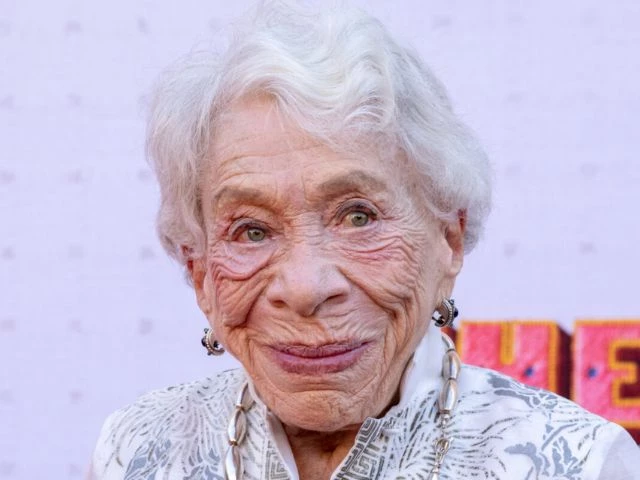 bunny levine dies at 97 after memorable roles in gilmore girls and la la land