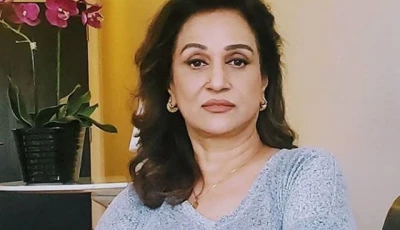 bushra ansari irate at fake accounts fleecing people in her name bushra ansari irate at fake accounts fleecing people in her name