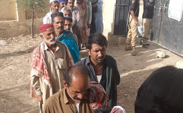 سندھ کے 24 اضلاع میں بلدیاتی ضمنی انتخابات کے لیے پولنگ کا عمل مکمل  ایکسپریس ٹریبیون