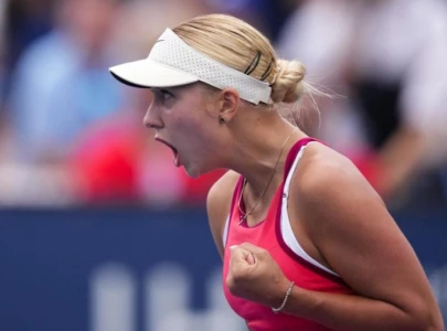 potapova stun top seed jabeur