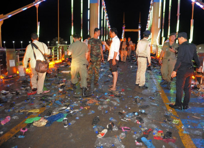 cambodia tragedy stampede leaves over 330 dead