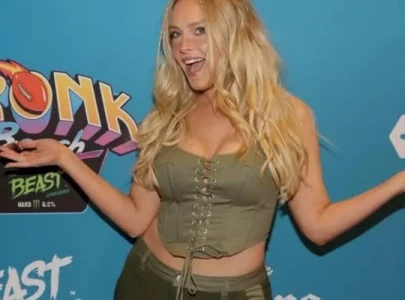 camille kostek rob gronkowski s girlfriend did not become cheerleader to date nfl players