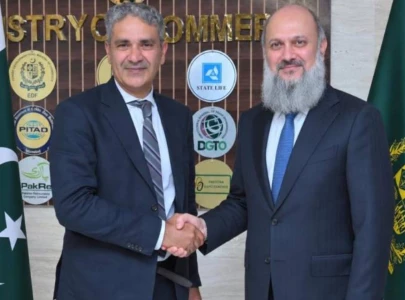 pakistan canada to resume fipa talks