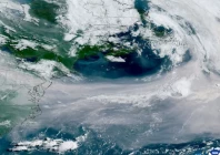 a satellite image shows lingering smoke from canadian wildfires over multiple regions in north america july 17 2026 photo reuters a satellite image shows lingering smoke from canadian wildfires over multiple regions in north america july 17 2026 photo reuters