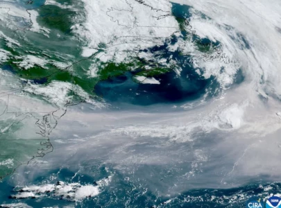 canada prepares to evacuate ontario community as wildfire smoke chokes us canada prepares to evacuate ontario community as wildfire smoke chokes us