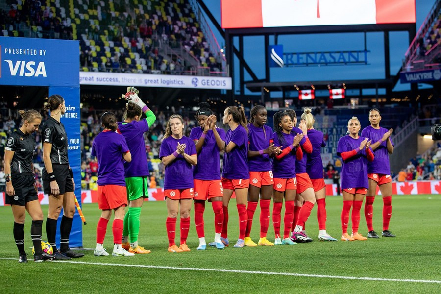 Canada Soccer propose equal pay deal