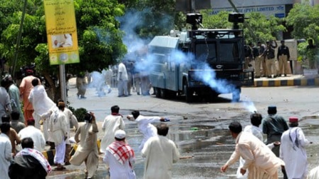 protesting teachers threaten hunger strike