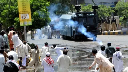 protesting teachers threaten hunger strike protesting teachers threaten hunger strike