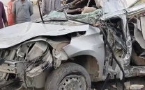 three women die in car crash on shahrah e faisal three women die in car crash on shahrah e faisal