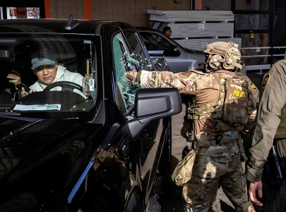 trump readies aggressive immigration crackdown in 2026