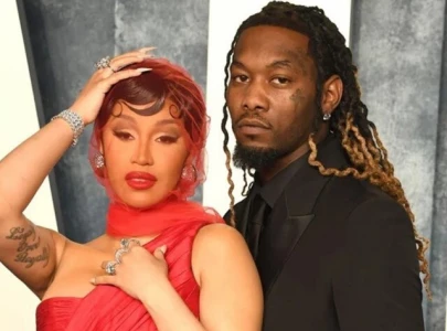 cardi b files for divorce from offset