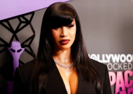 cardi b drops 90s inspired imaginary playerz with jay z sample clearance ahead of new album release cardi b drops 90s inspired imaginary playerz with jay z sample clearance ahead of new album release