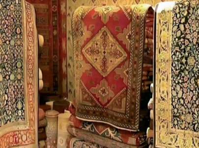 handmade carpets to lift exports