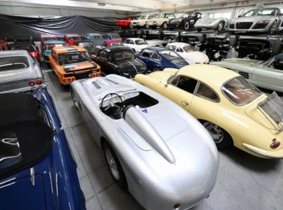 classic cars roar into investment funds