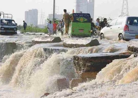 karachi chokes under floodwater and sewage karachi chokes under floodwater and sewage