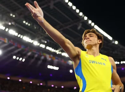 swedish pole vaulter duplantis sets new world record at paris olympics swedish pole vaulter duplantis sets new world record at paris olympics