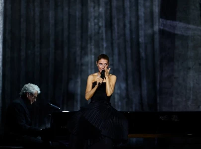 paris cheers the power of celine dion paris cheers the power of celine dion