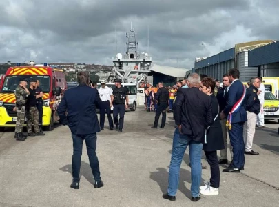 12 migrants dead as boat capsizes in channel search continues for missing two