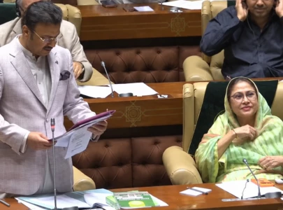 sindh assembly passes local govt law amendment amid opposition protest sloganeering sindh assembly passes local govt law amendment amid opposition protest sloganeering