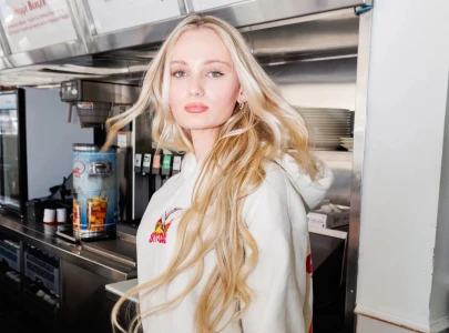 tineke tini younger shares death of twin daughter after sudden placenta abruption at 36 weeks tineke tini younger shares death of twin daughter after sudden placenta abruption at 36 weeks