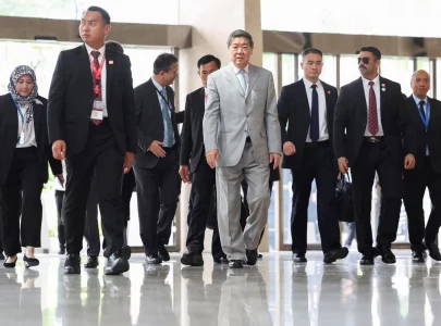 us china race to ease tensions ahead of trump xi malaysia talks us china race to ease tensions ahead of trump xi malaysia talks