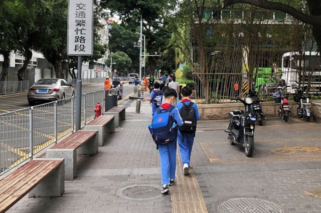 children leave a school in shekou area of shenzhen guangdong province china april 20 2021 reuters david kirton children leave a school in shekou area of shenzhen guangdong province china april 20 2021 reuters david kirton