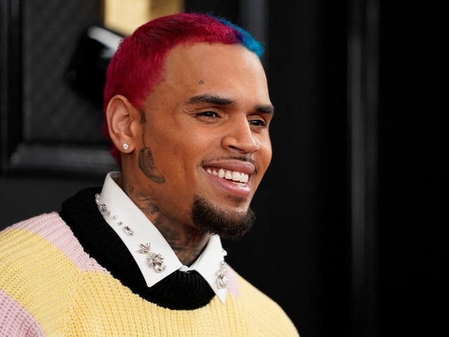 Chris Brown experiences another mishap on stage during the “11:11” tour
