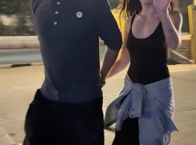 chris martin cheers on dakota johnson s new film after their breakup