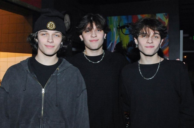 chris sturniolo pictured left with his brothers matt pictured center and nick pictured right image courtesy boston magazine chris sturniolo pictured left with his brothers matt pictured center and nick pictured right image courtesy boston magazine