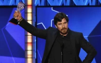 christian bale in talks for michael mann s heat 2 alongside leonardo dicaprio christian bale in talks for michael mann s heat 2 alongside leonardo dicaprio