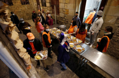 we are all the same   barcelona church opens doors to ramazan dinners