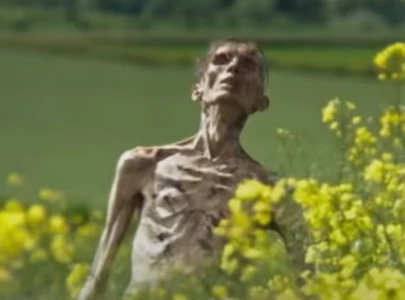 it s angus neill not cillian murphy as zombie in 28 years later