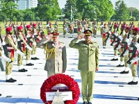 british army s cgs gen sir charles roland vincent walker lays a floral wreath at yadgar i shuhada photo app