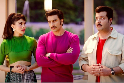 lazy and dull scriptwriting fans unhappy with ranveer singh s latest cirkus