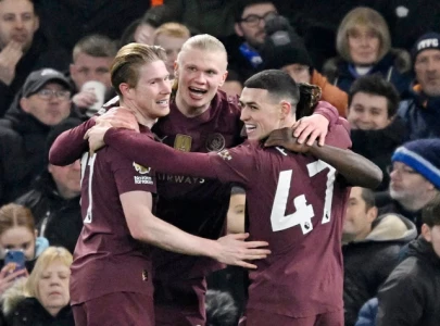 man city storm into top four with 6 0 demolition of ipswich